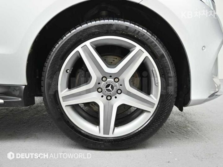 Mercedes Benz GLE Class 2016 — 5