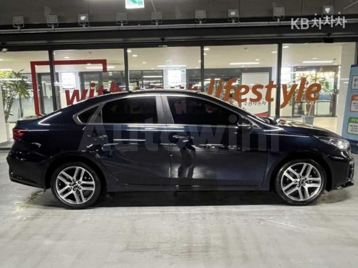 Kia K3 2019 KNAF541BEKA007296 — 3