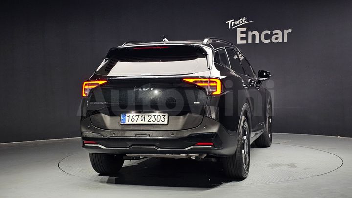 Kia Sportage 2025 — 4