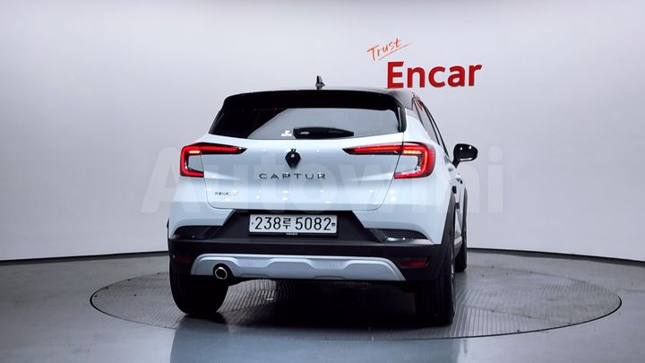 Renault Captur 2020 — 4