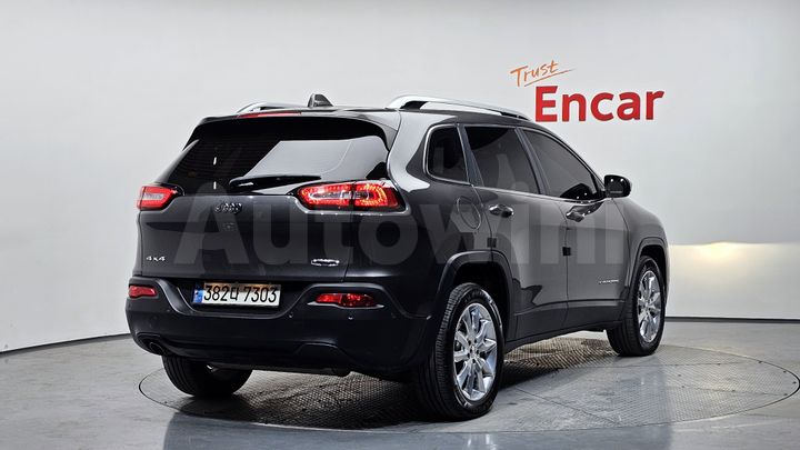 Jeep Cherokee 2016 — 2