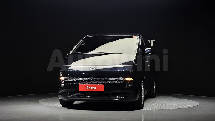 Hyundai Staria 2022 — 3