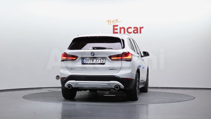 BMW X1 2021 — 4