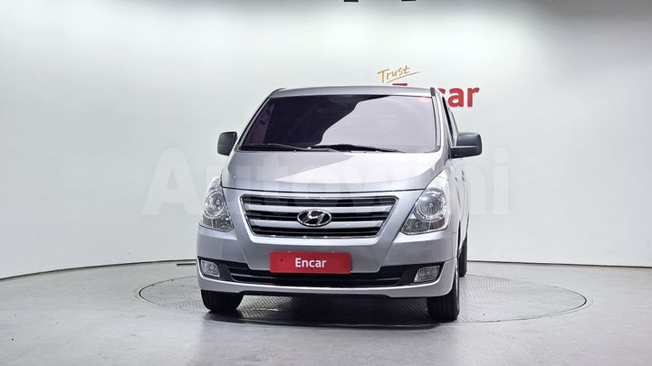 Hyundai Starex 2018 — 3