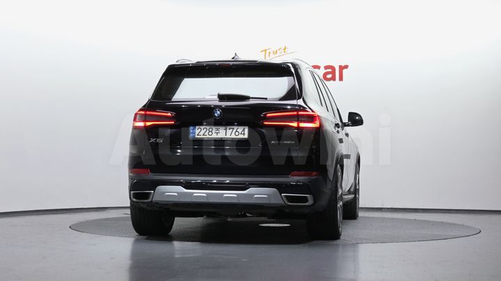 BMW X5 2021 — 4