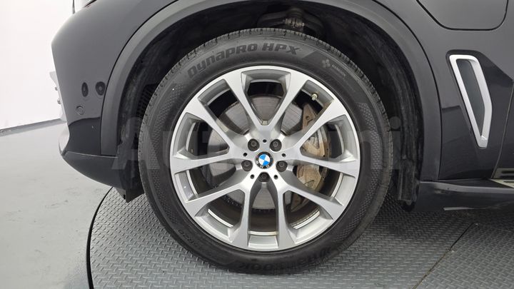 BMW X5 2021 — 5