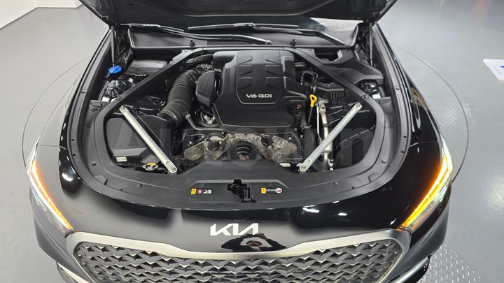 Kia K9 2023 — 5