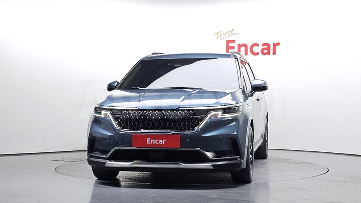 Kia Carnival 2023 — 3
