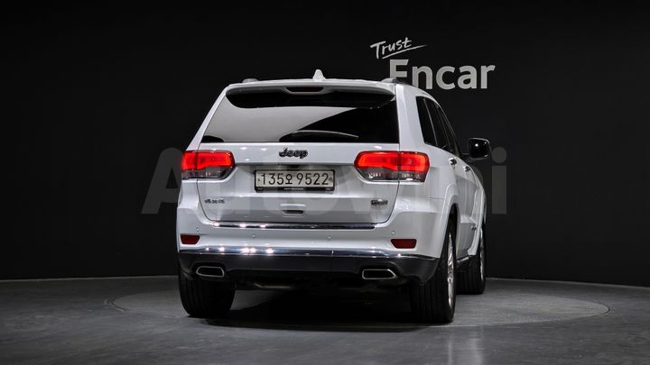 Jeep Cherokee 2020 — 4
