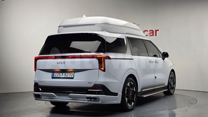 Kia Carnival 2024 — 2