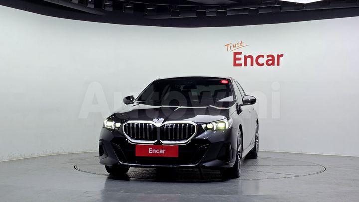 BMW 5 Series 2024 — 3