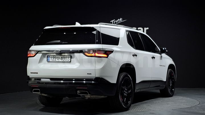 Chevrolet Traverse 2021 — 2