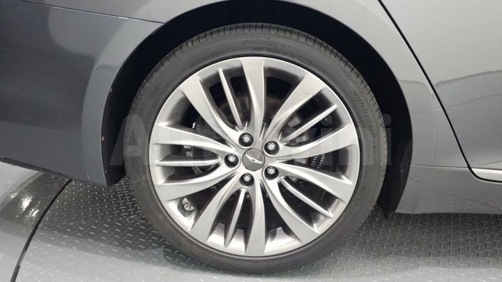 Genesis G80 2017 — 4