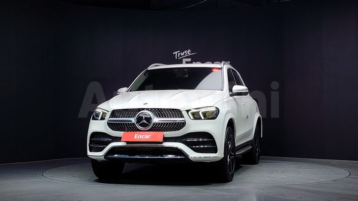 Mercedes Benz GLE Class 2019 — 3