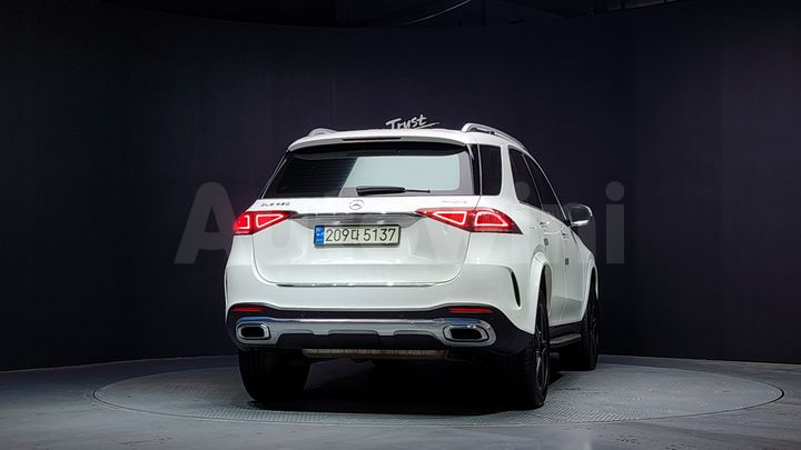 Mercedes Benz GLE Class 2019 — 4
