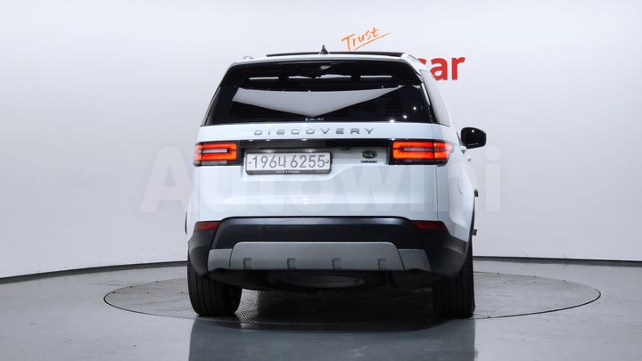 Land Rover Discovery 2019 — 4
