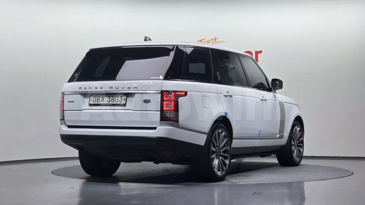 Land Rover Range Rover 2017 — 2
