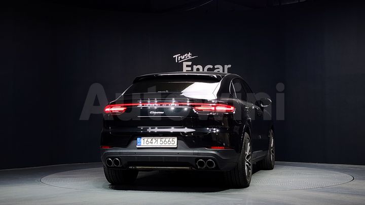 Porsche Cayenne 2023 — 4