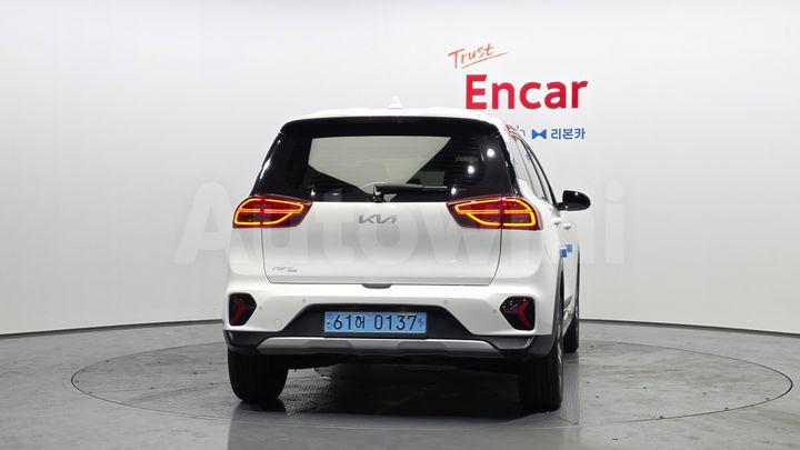 Kia Niro 2024 — 4