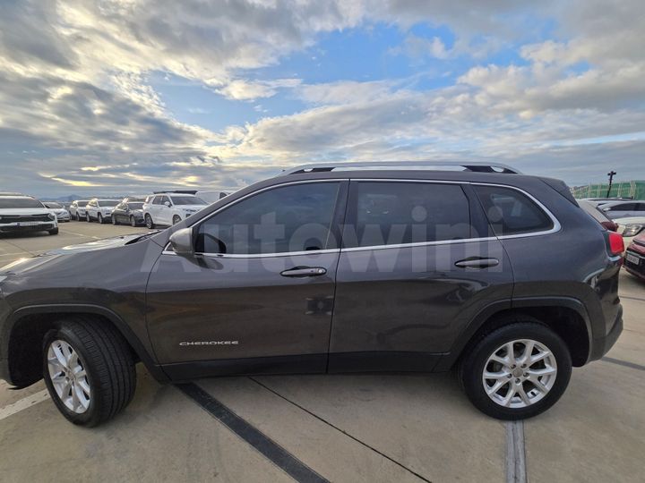 Jeep Cherokee 2015 — 2