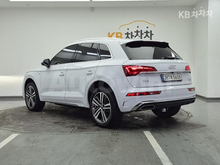 Audi Q5 2021 — 3