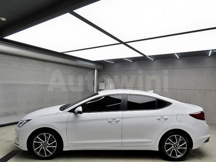 Hyundai Avante 2019 — 4