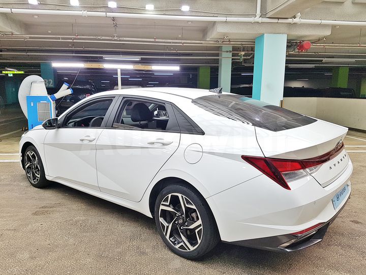Hyundai Avante 2023 — 5