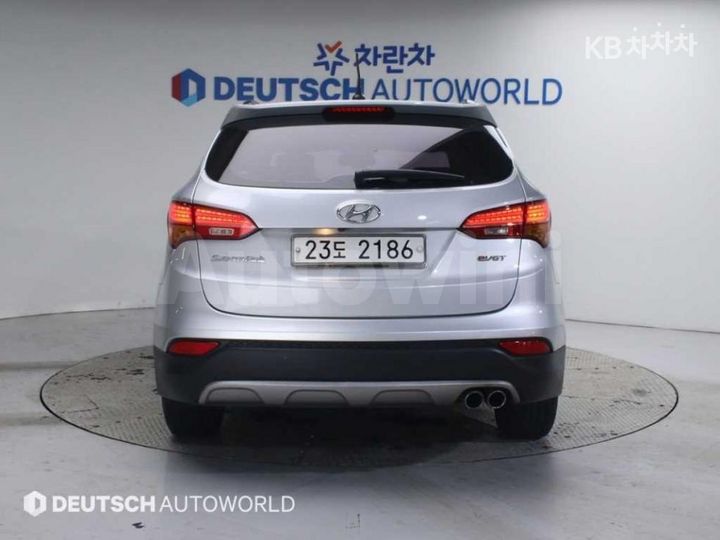 Hyundai SantaFe 2014 — 4