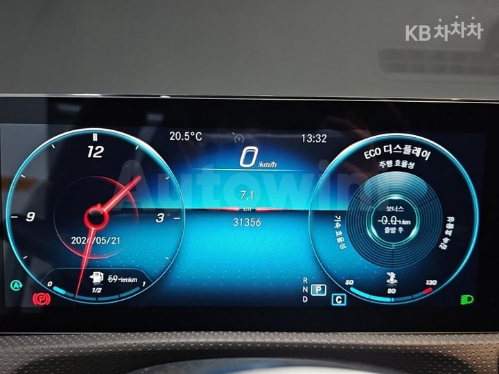Mercedes Benz A Class 2021 — 5