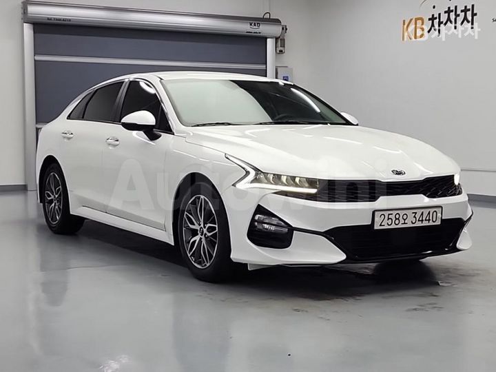 Kia K5 2021 — 4