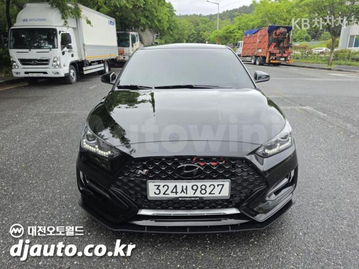 Hyundai Veloster 2021 — 2