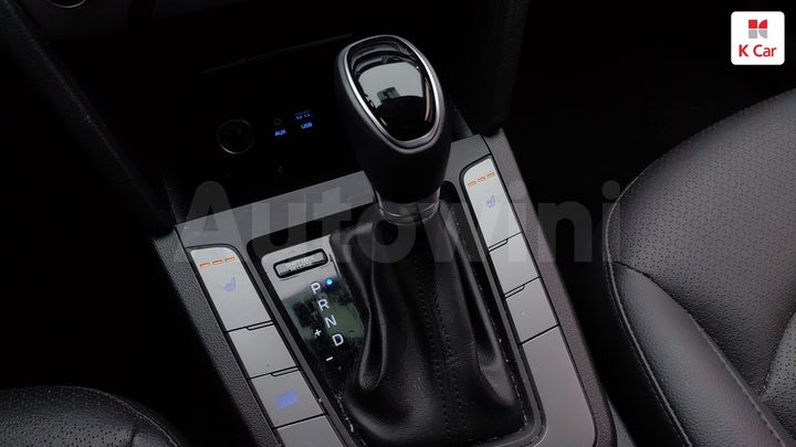 Hyundai Avante 2018 — 5