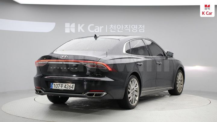 Hyundai Grandeur 2022 — 2