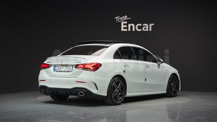 Mercedes Benz A Class 2021 — 2