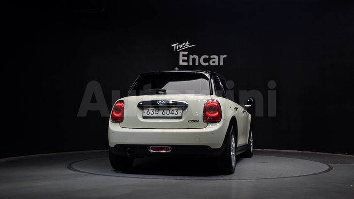 Mini Cooper 2015 — 4