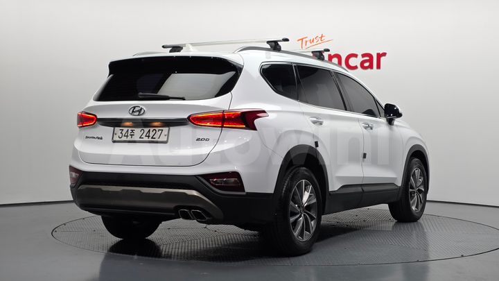 Hyundai SantaFe 2019 — 2