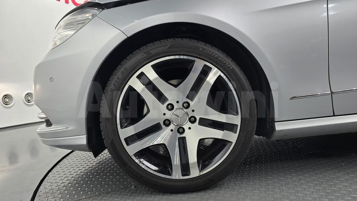 Mercedes Benz E Class 2011 — 5