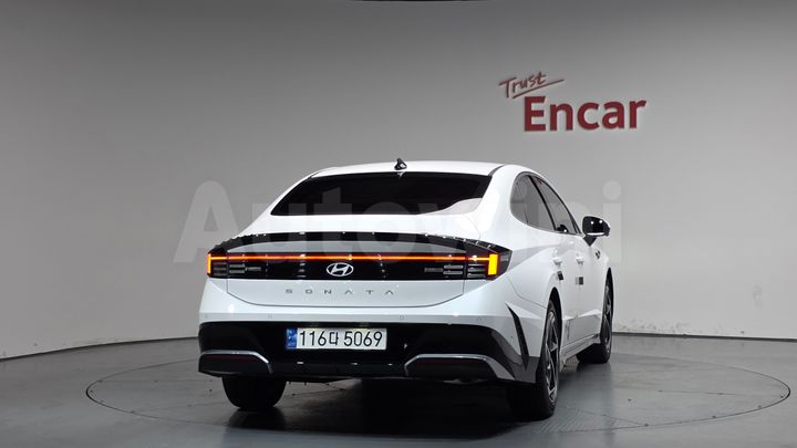 Hyundai Sonata 2024 — 4