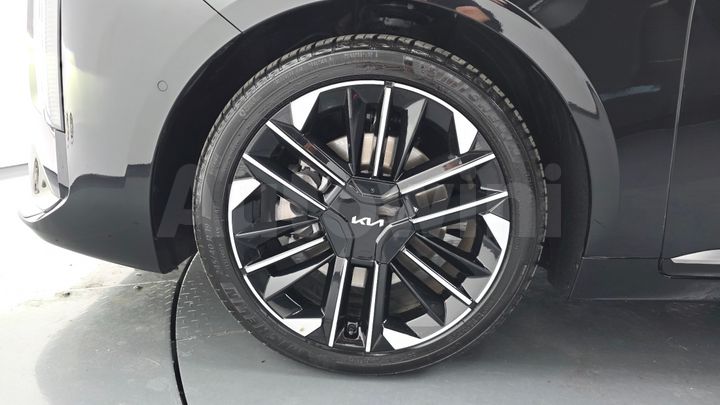 Kia K8 2025 — 5