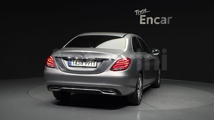 Mercedes Benz C Class 2016 — 4