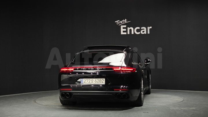 Porsche Panamera 2018 — 4