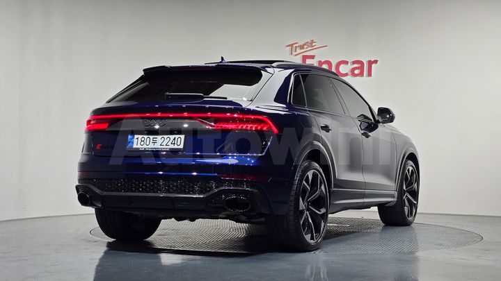 Audi RS Q8