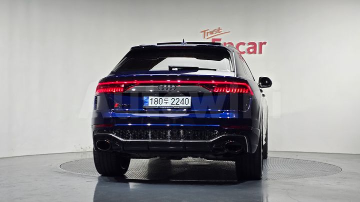 Audi RS Q8 2021 — 4