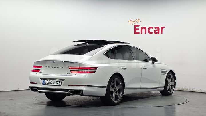 Genesis G80 2021 — 2