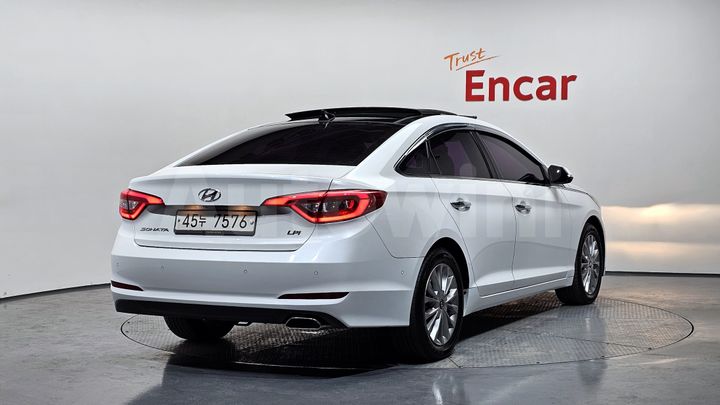 Hyundai Sonata 2015 — 2