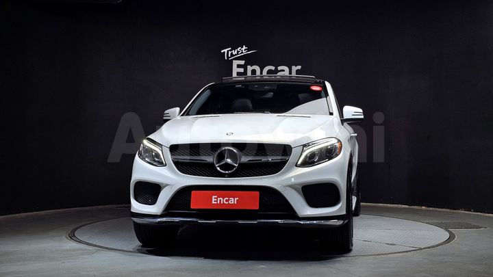 Mercedes Benz GLE Class 2017 — 3