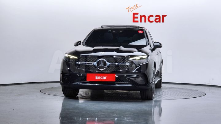 Mercedes Benz GLC Class 2024 — 3