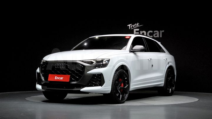 Audi RS Q8