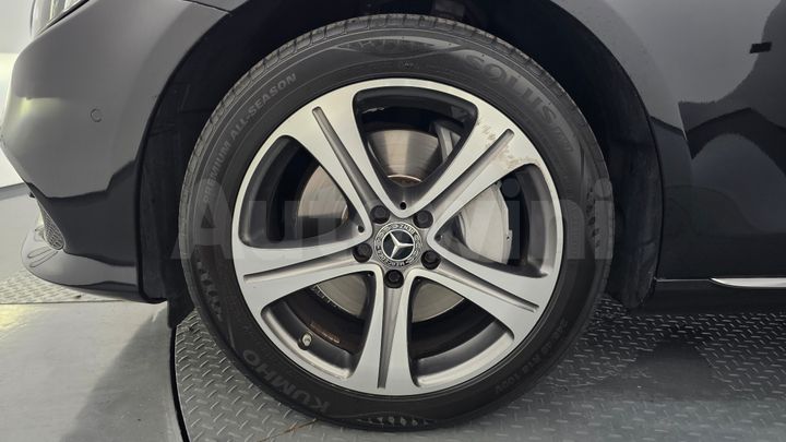 Mercedes Benz E Class 2019 — 4