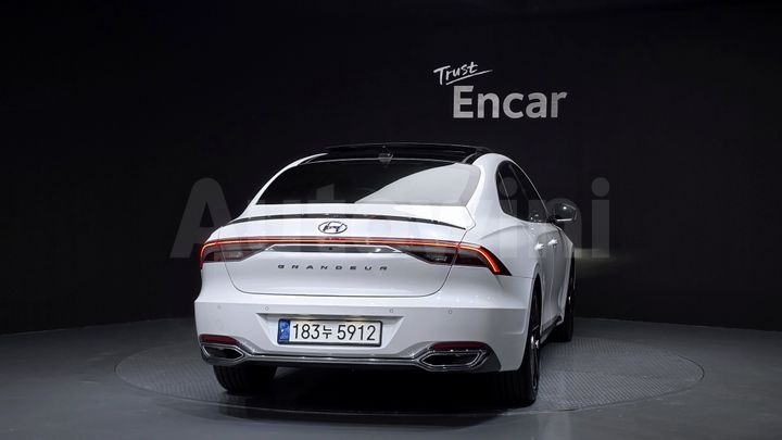 Hyundai Grandeur 2022 — 5